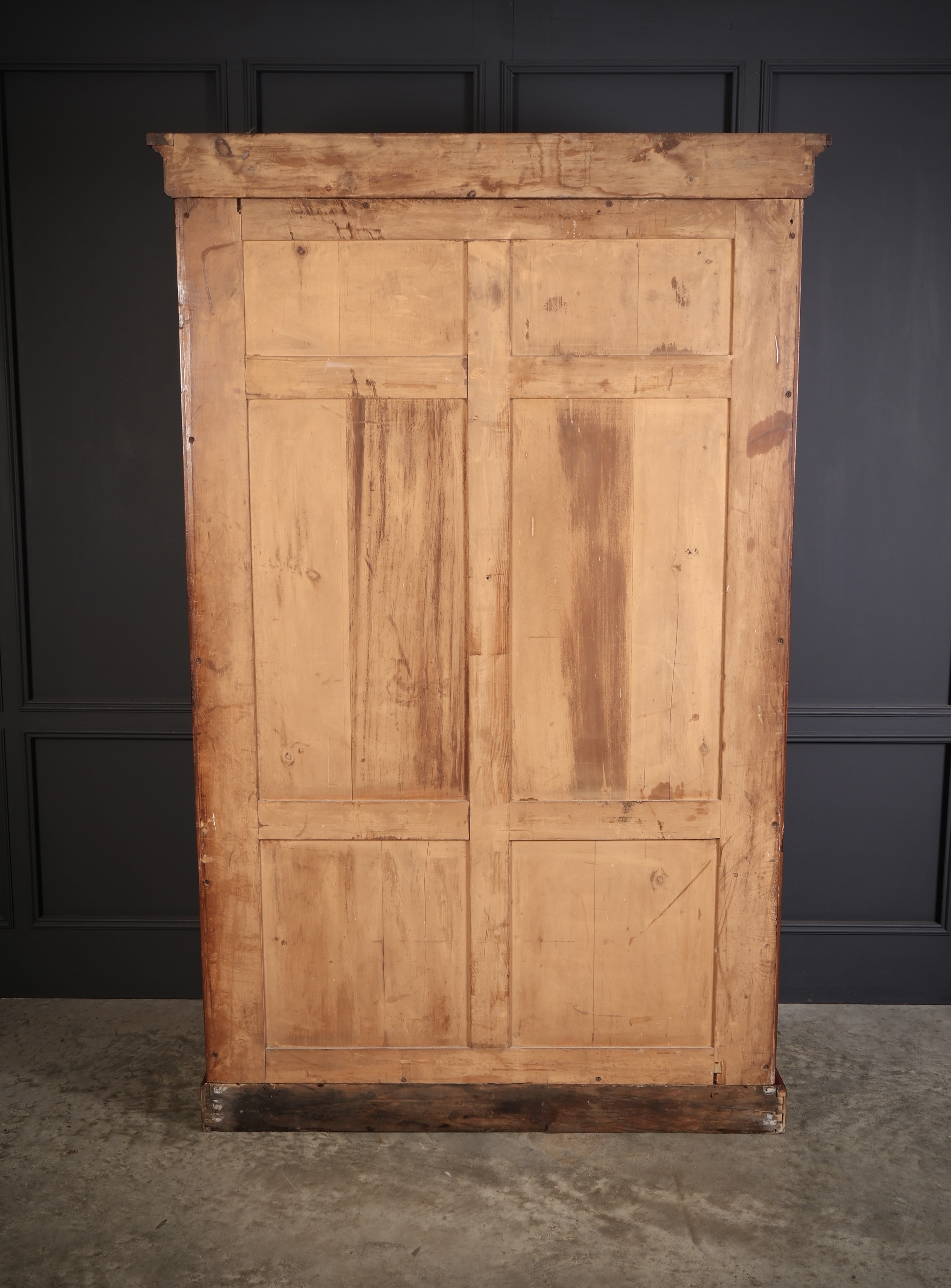 Victorian Mahogany & Walnut Wardrobe antique wardrobes Antique Furniture 15